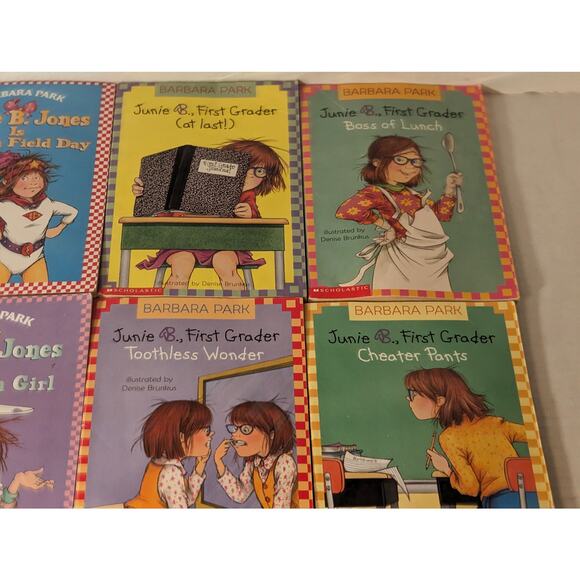 Lot 24 Vintage Junie B jones PB Chapter Books Scholastic - Picture 7 of 9